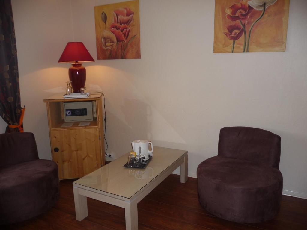 Hotel L'Oasis Évian-les-Bains Pokój zdjęcie