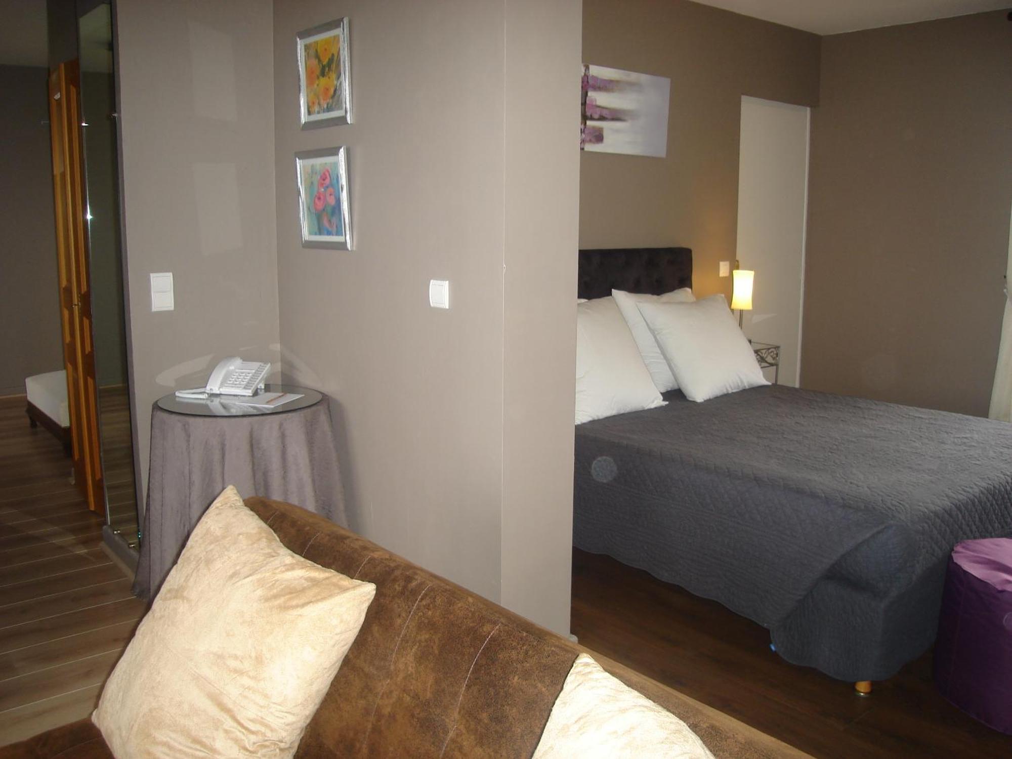 Hotel L'Oasis Évian-les-Bains Pokój zdjęcie