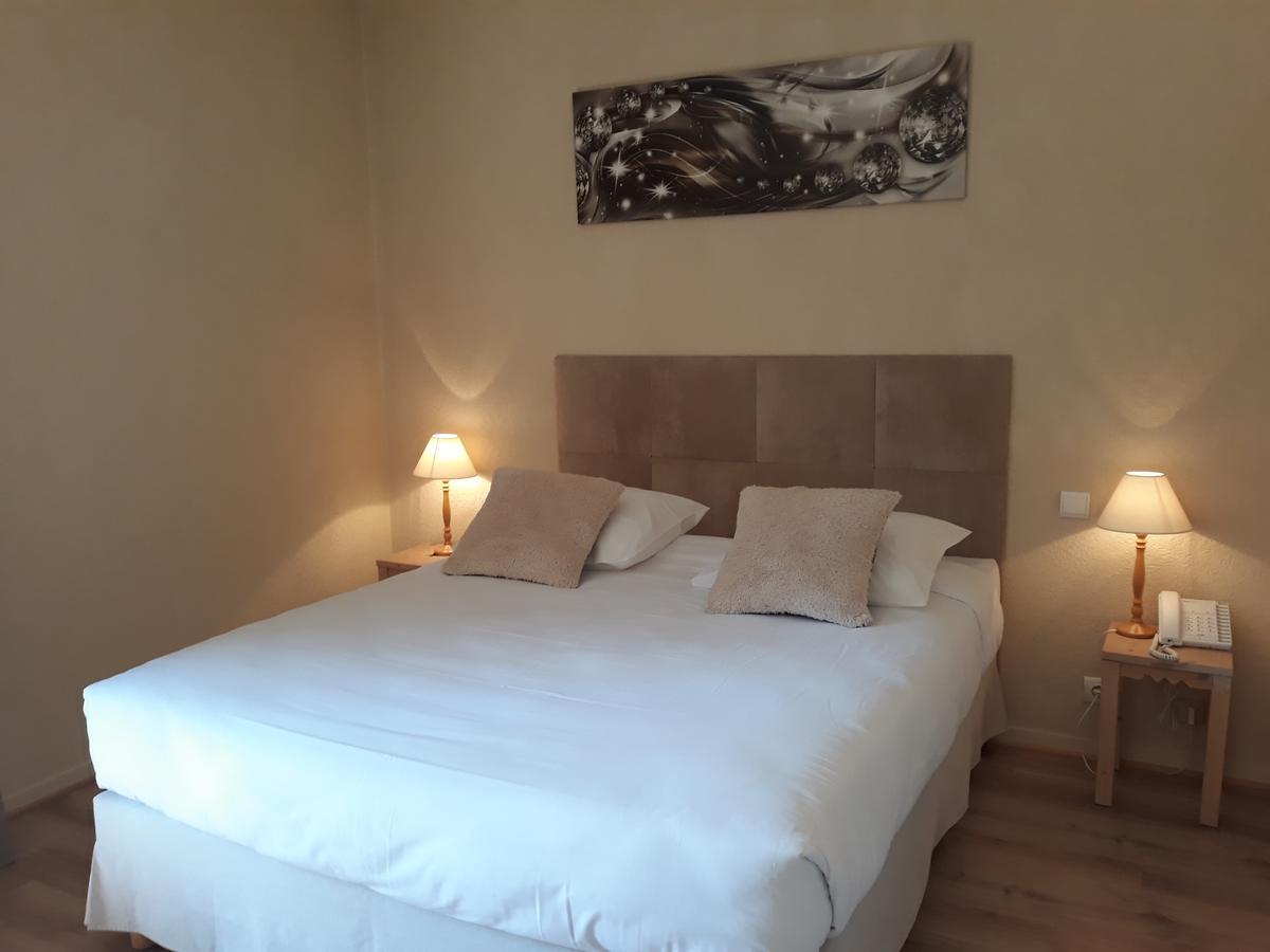 Hotel L'Oasis Évian-les-Bains Zewnętrze zdjęcie