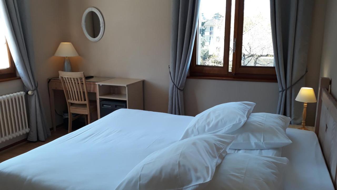 Hotel L'Oasis Évian-les-Bains Zewnętrze zdjęcie